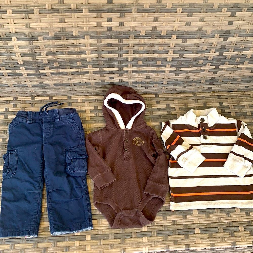 🎉1 hr sale🎉Baby boy Gap bundle 3